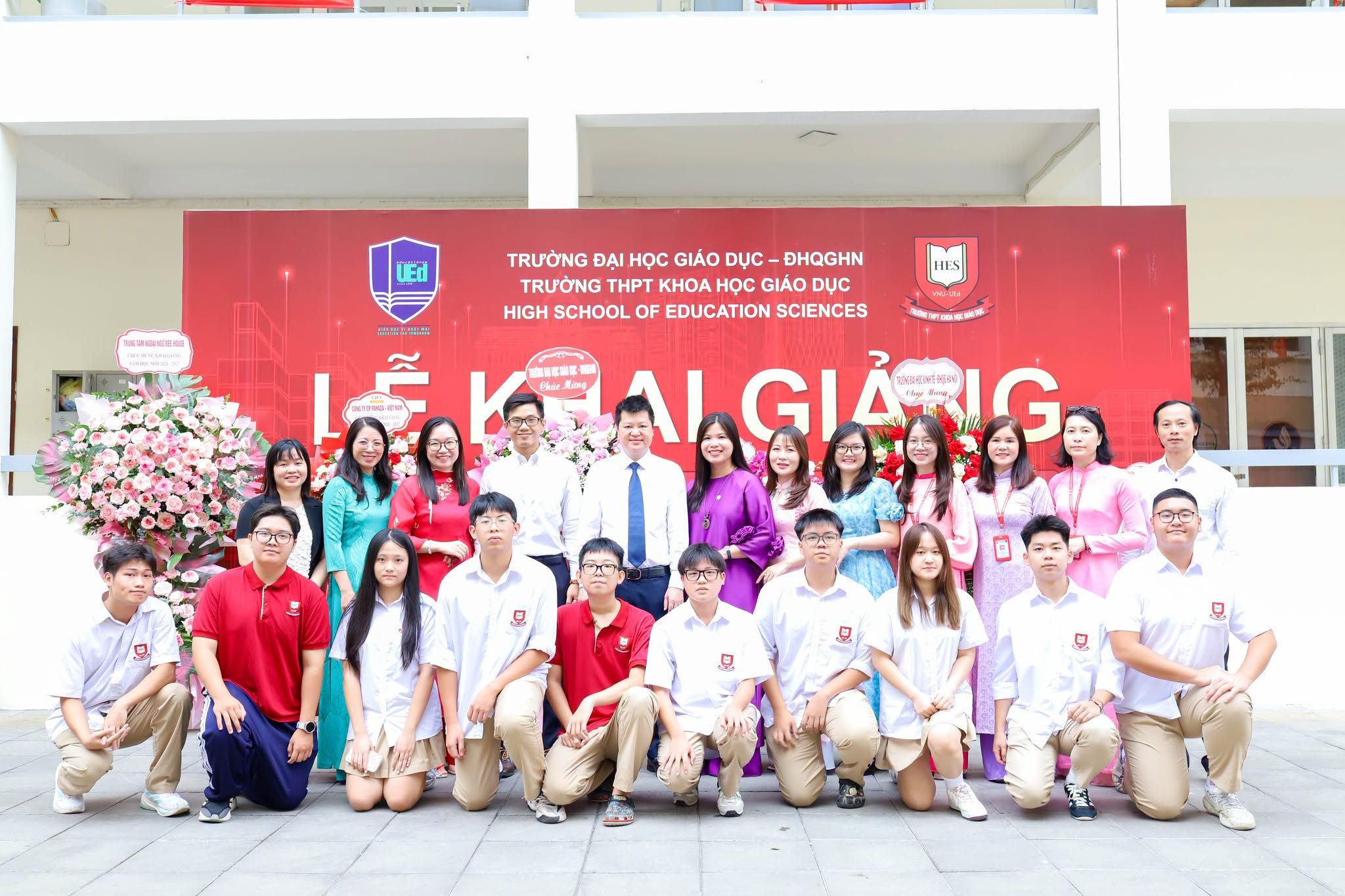 Lễ khai giảng HES 16