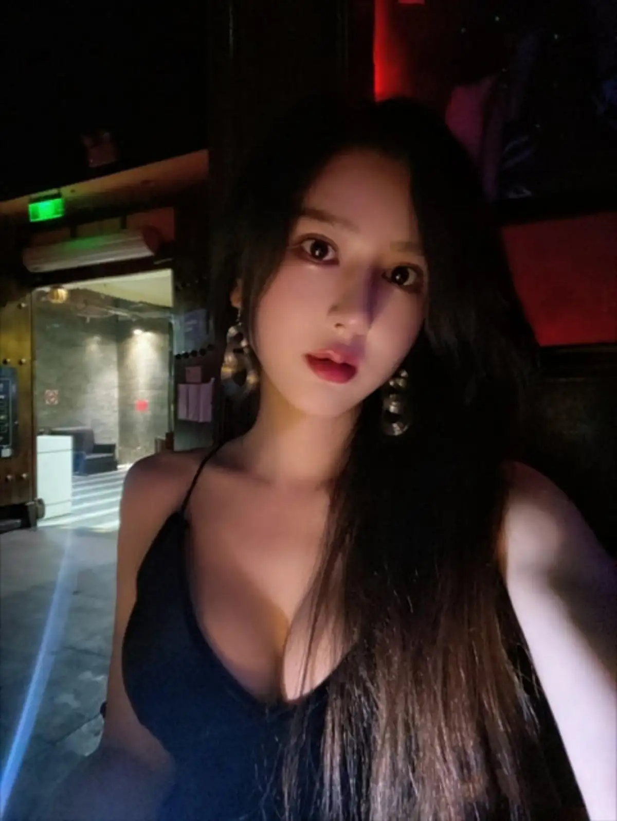 중국 쉬멜 은메이 실사 프로필 첫번째 상세 이미지 중국 쉬멜 은메이 실사 프로필 첫번째 상세 이미지