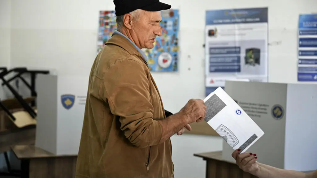 Kurti's Party Wins Kosovo Election, Falls Short of Majority
