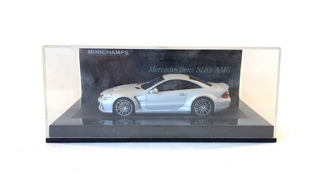 SL65-BL928-resize