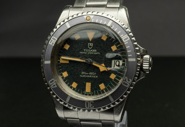 Tudor-Snowflake-30