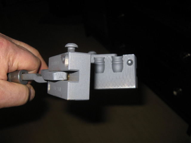 Acc-Mould-2