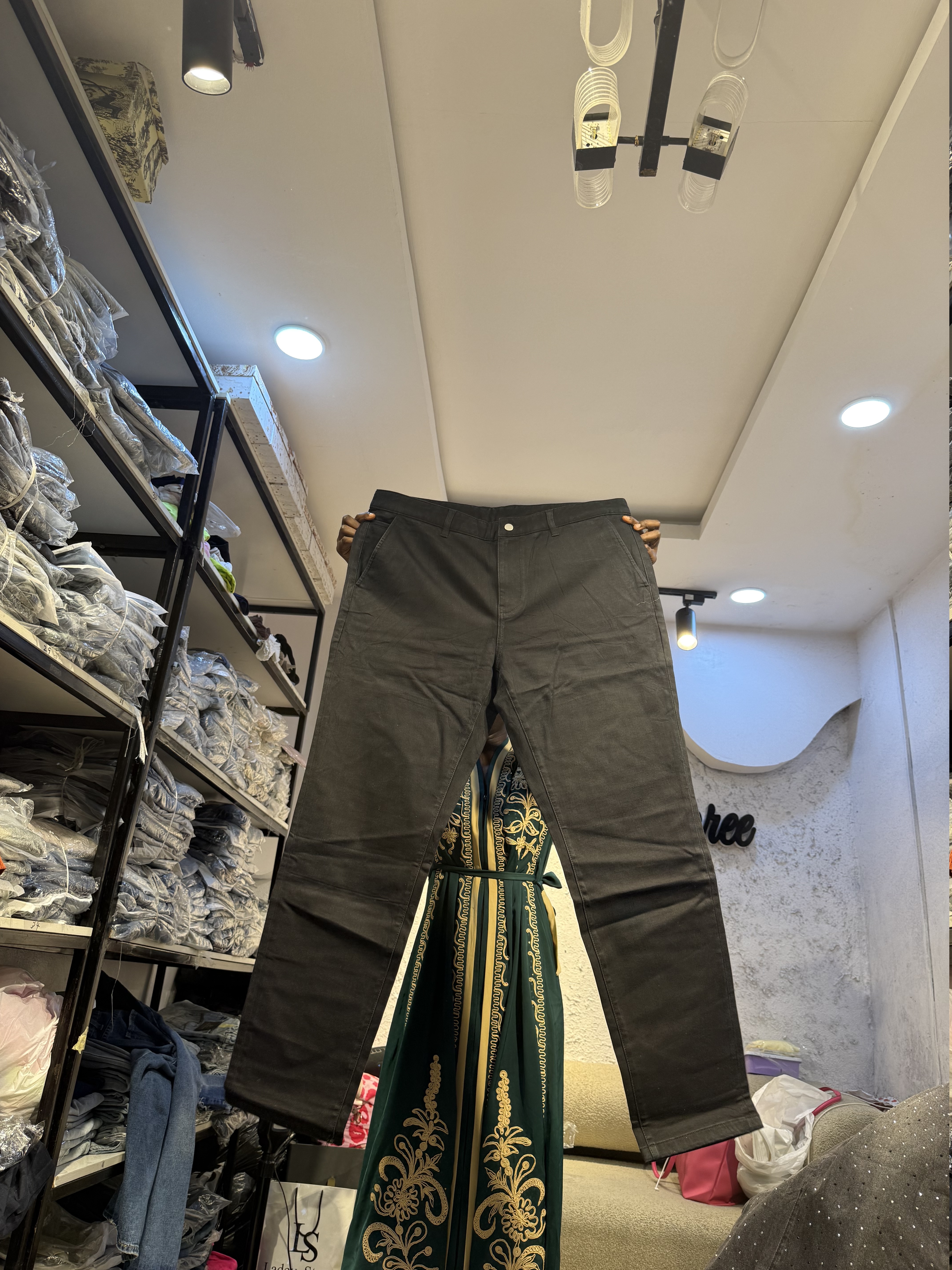 Waist 40