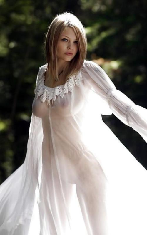 dressed-12.jpg