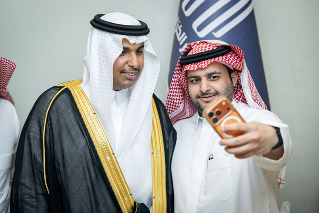102.jpg