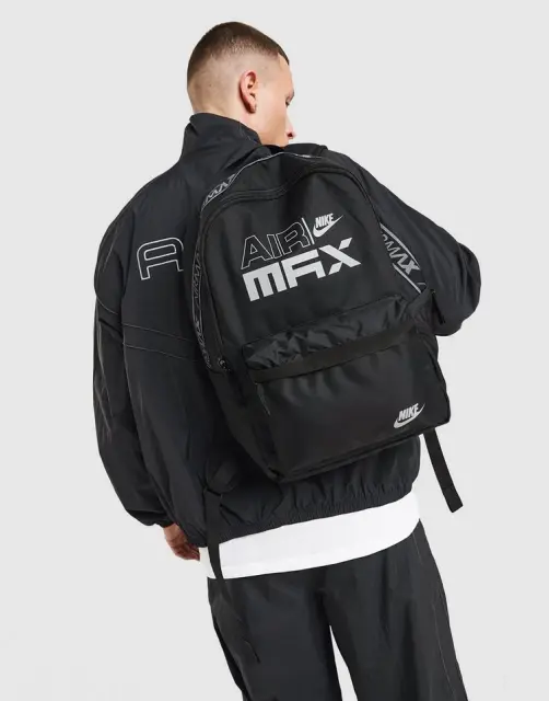 Sac à dos Nike Air Max Graphique noir au style streetwear