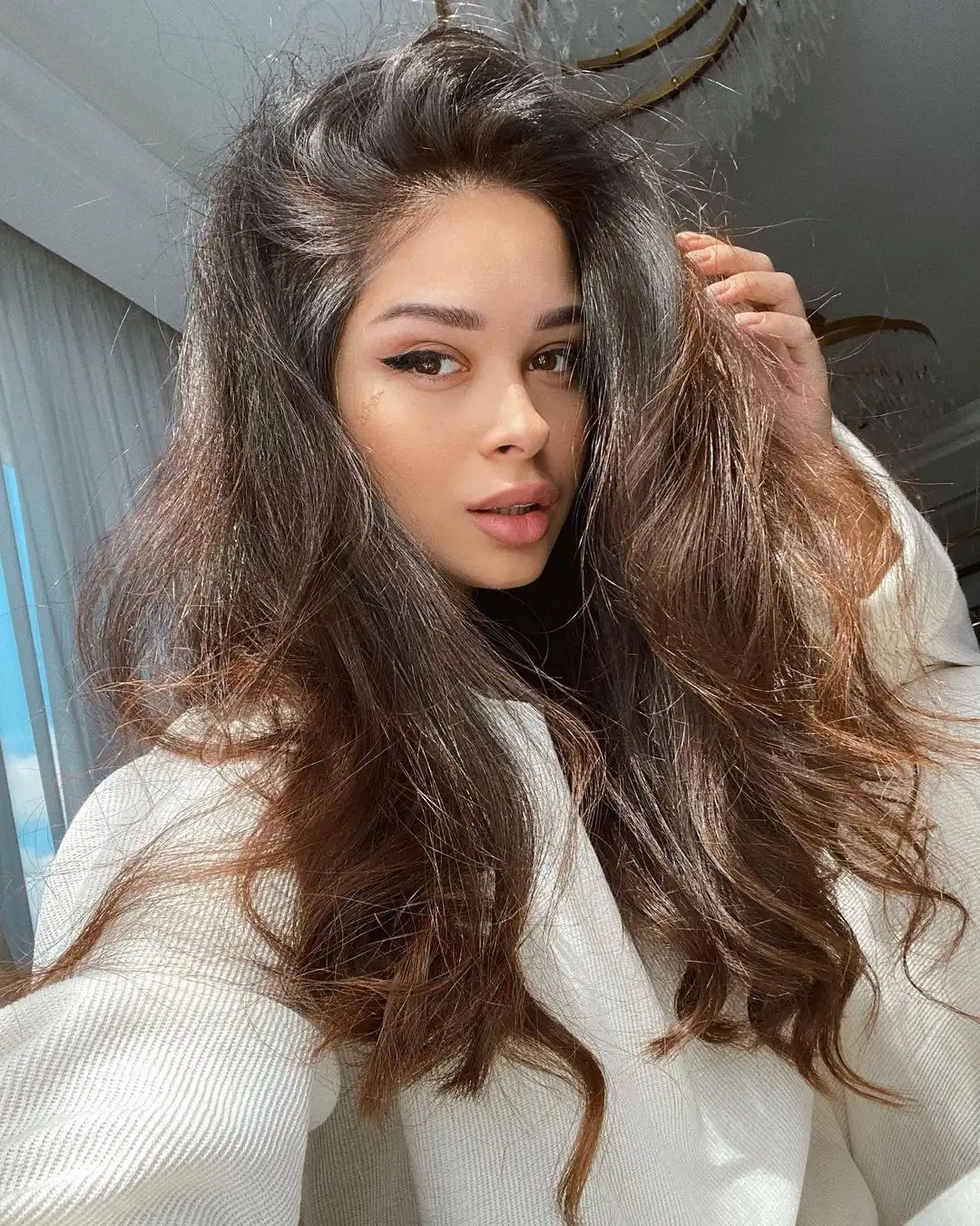 Alina Akilova Wallpapers Insta Fit Bio (7)