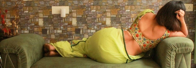sanskari mami ki garam chudai