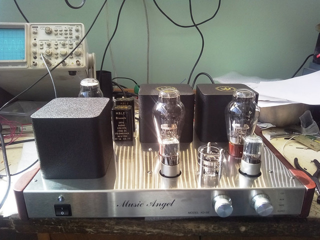 amplifier-on-the-table.jpg