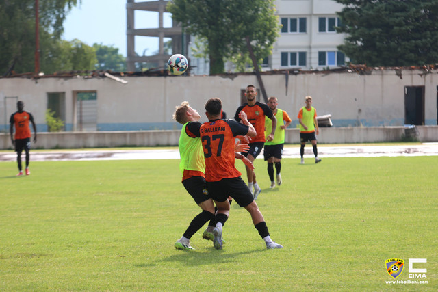 JET-8244.jpg