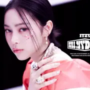ryu jin itzy 1281925