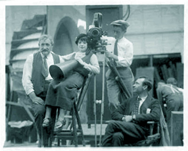 hal mabelonset.jpg