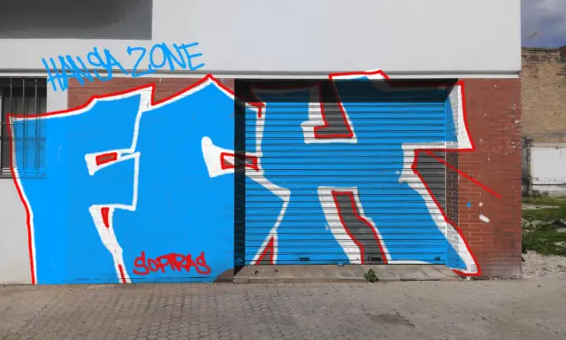 Graffiti artwork by Warzawa