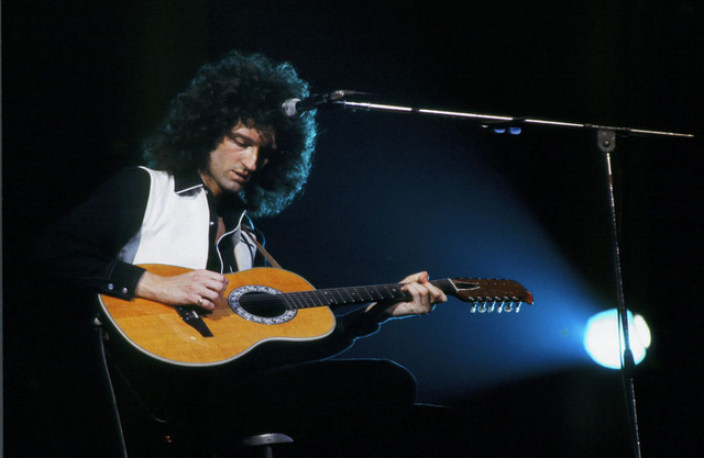 Queen83.jpg