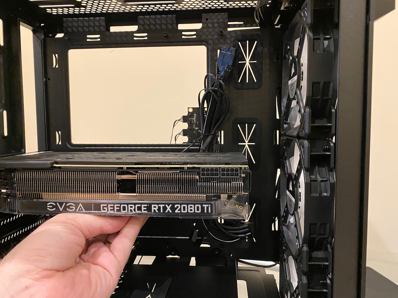 Confused about radiator support for 220T and 465X cases - Cases ...