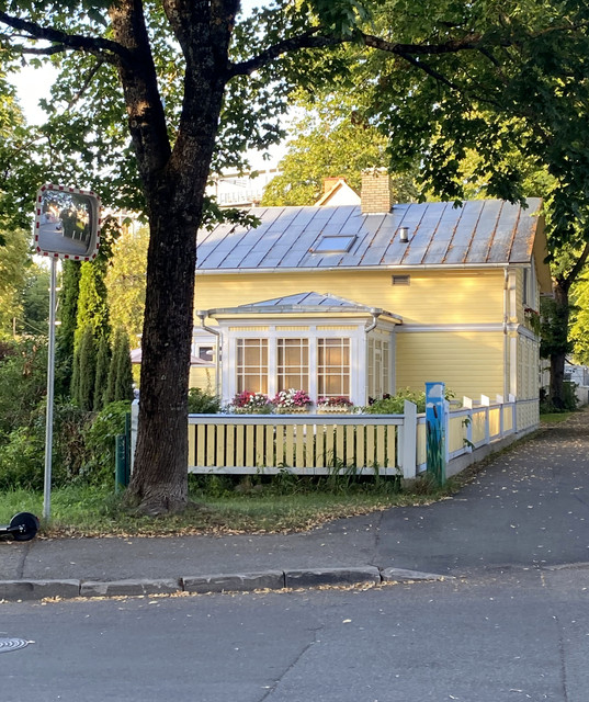 IMG-2373