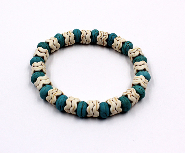 Bracelet-09-B.jpg