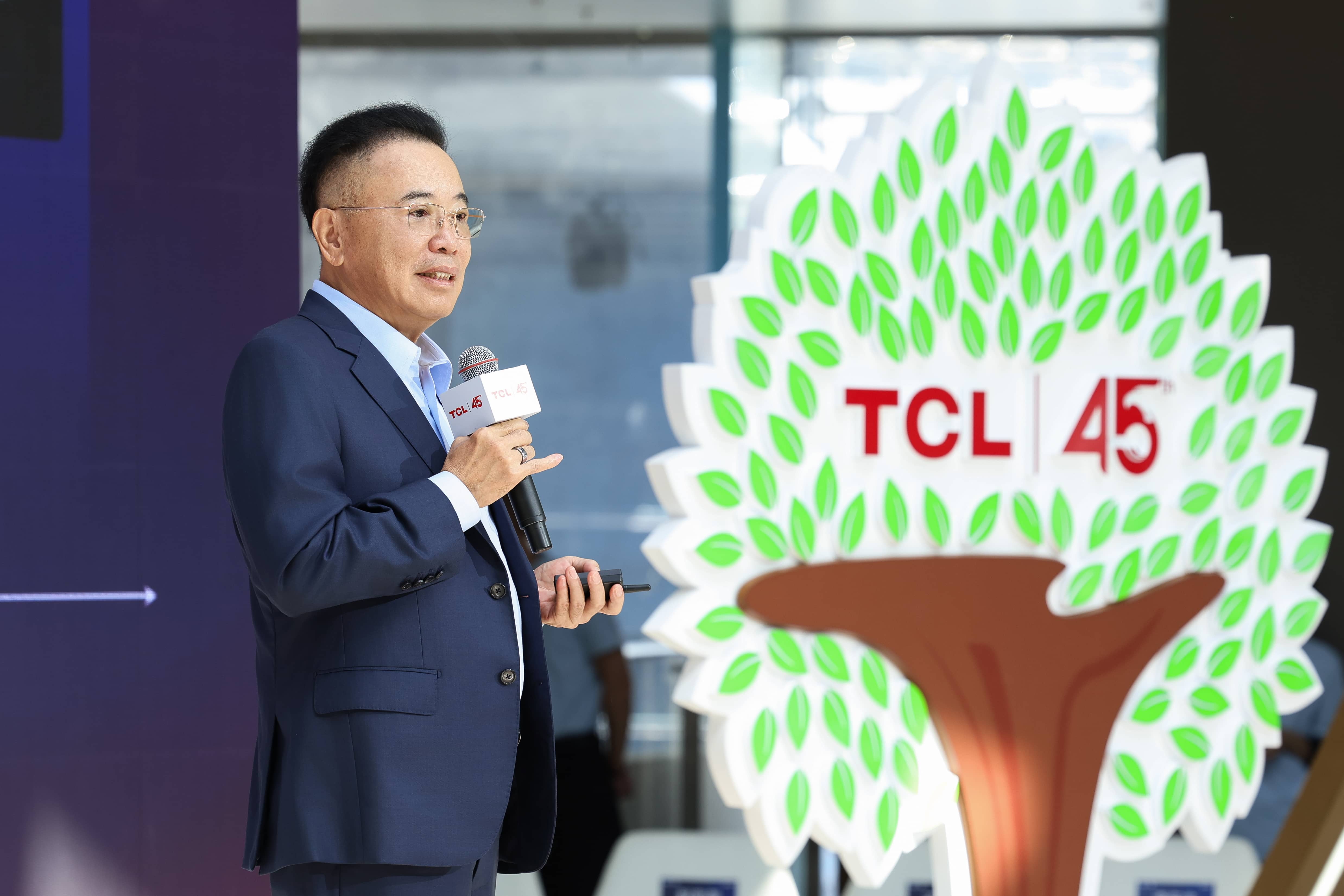 TCLCEO.jpg