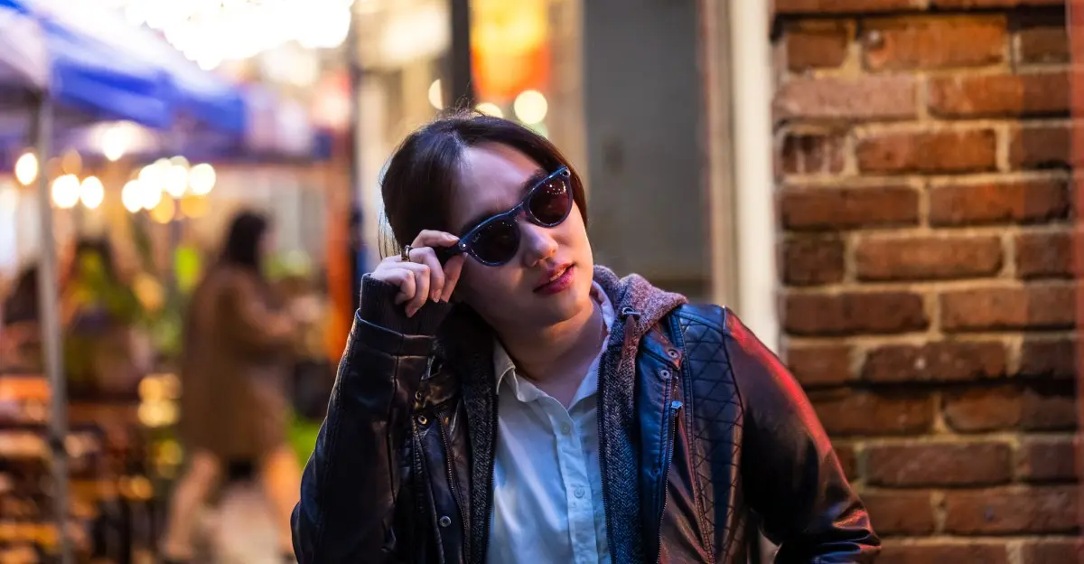 Smart Glasses to Disable Camera if Privacy Light is Tampered