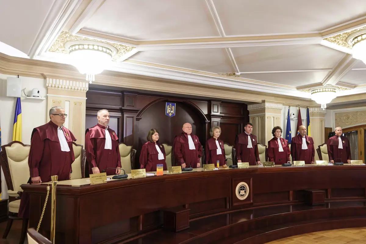 Curtea Constituțională analizează sesizarea lui Ilie Bolojan privind salariile magistraților