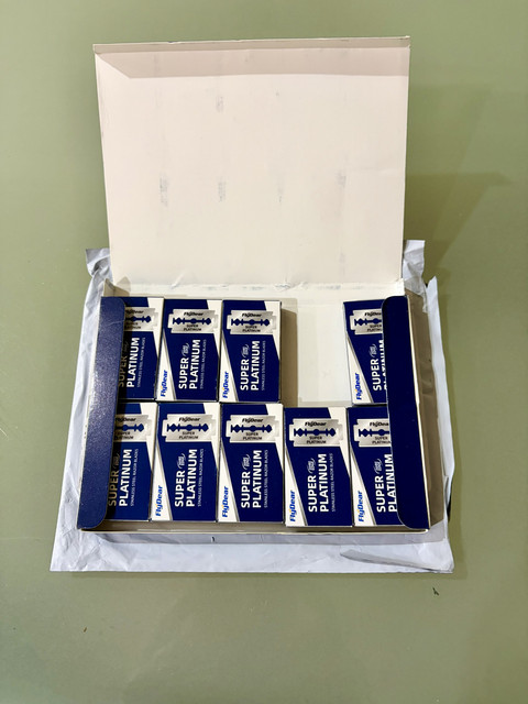 Fly Dear 100 pcs