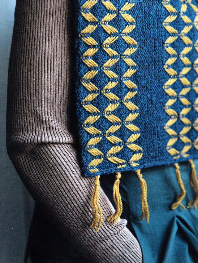 Laine-52-Weeks-of-Shawls-2022-242