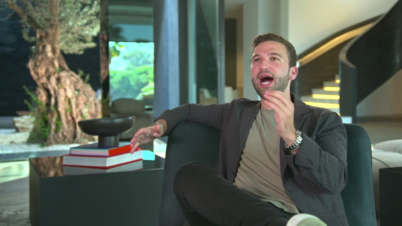 Buying Beverly Hills Screenshot
