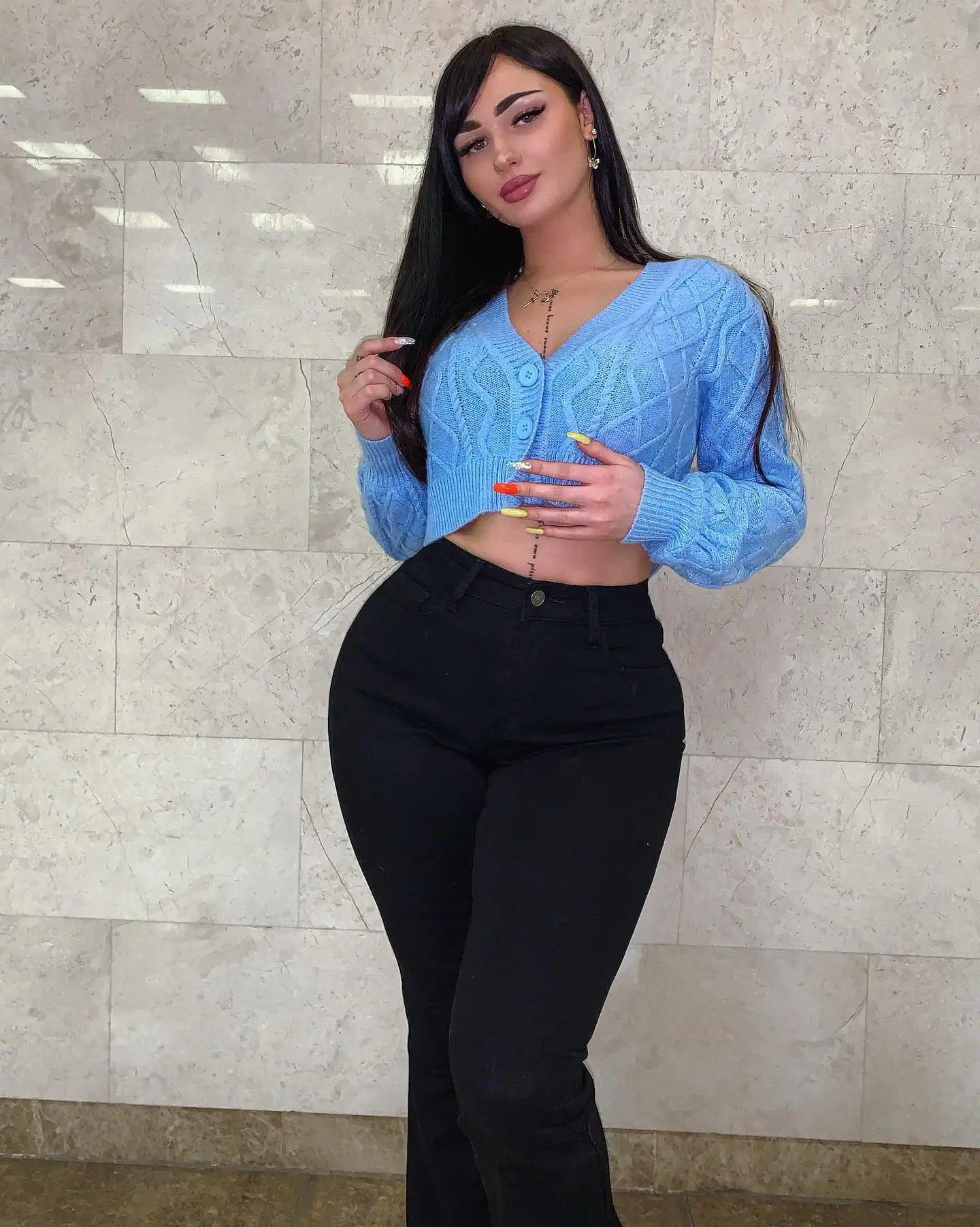 Ksyusha-Egorova-Wallpapers-Insta-Sport-Bio-Nkeigall-Wallpapers-Insta-Sport-Bio-5