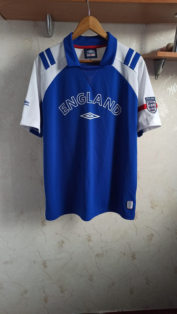 england-01-tee-train-blue