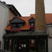 154138156