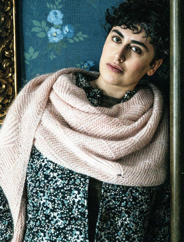 Laine-52-Weeks-of-Shawls-2022-18