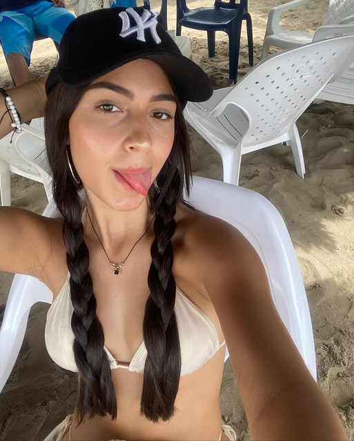 MARIA-CHAMORRO-RESTREPO-58