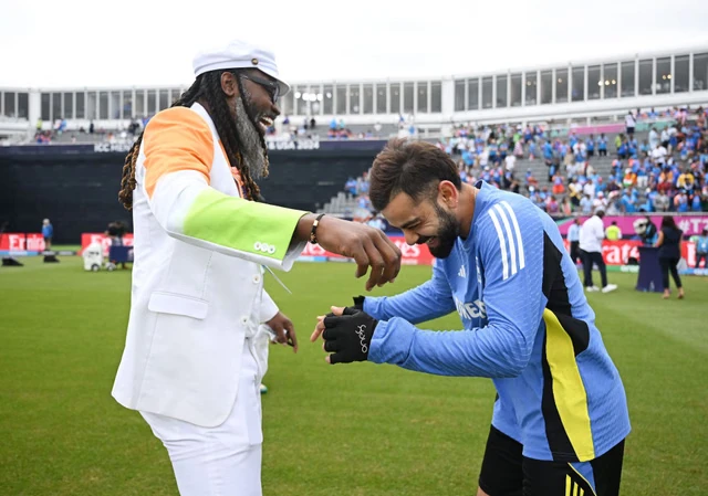 Chris Gayle, Virat Kohli Picture