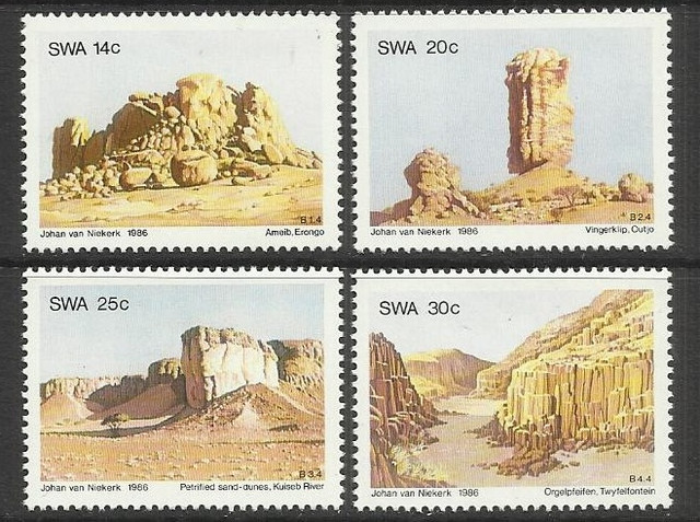 352
