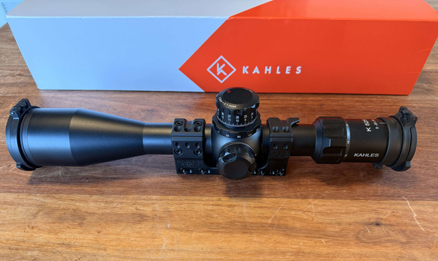 KAHLES K525i 5-25x56 mit SKMR4 und Spuhr SP-4601C – Originalfoto 01