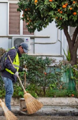 ΟΚΤΩ ΔΙΜΗΝΕΣ ΠΡΟΣΛΗΨΕΙΣ ΣΤΗΝ ΚΑΘΑΡΙΟΤΗΤΑ ΤΟΥ ΔΗΜΟΥ ΧΙΟΥ
