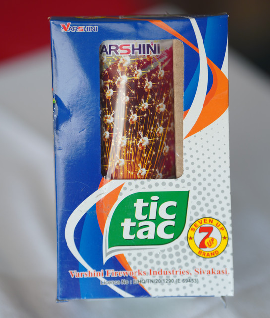 Tic Tac Crackling