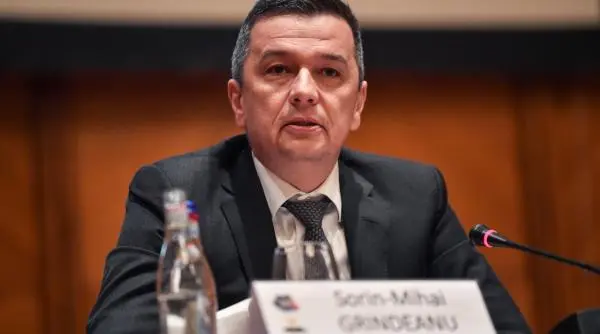 Alegeri anticipate, o posibilitate reală în toamnă