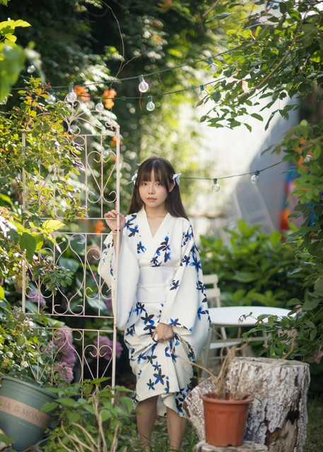 六味帝皇酱 夏日和服 010