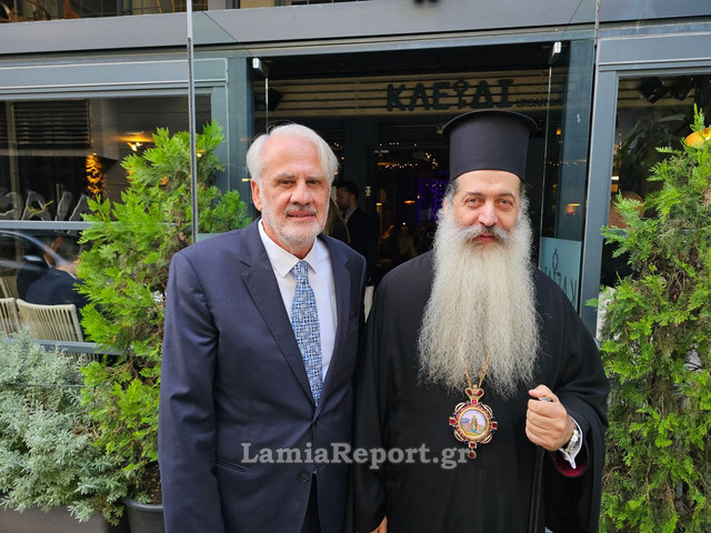 δικηγοροι098.jpg