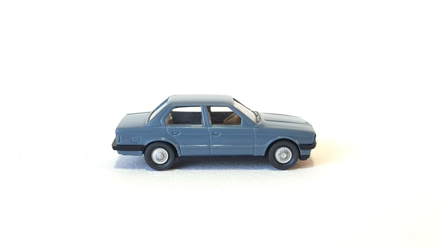 B30EB806
