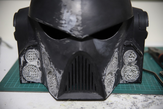 Helmet (10)
