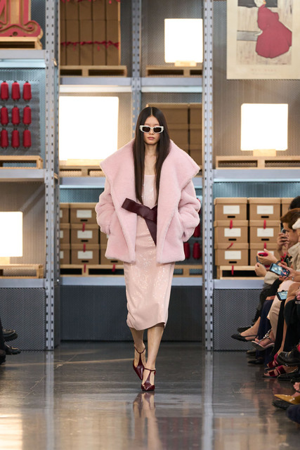 LOOK 50.jpg