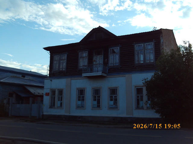 647.jpg