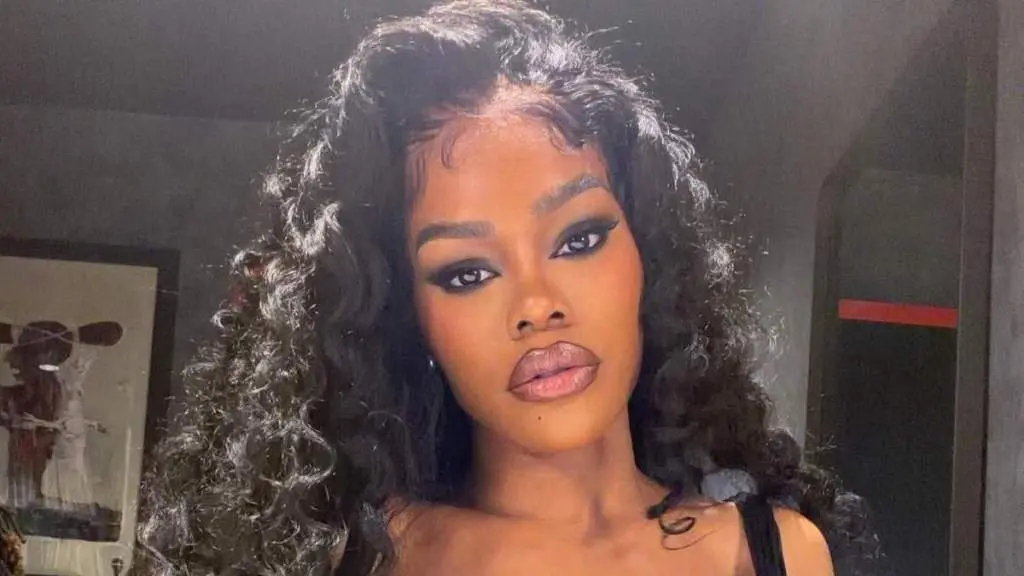 Teyana Taylor Wows in Daring Schiaparelli Ensemble