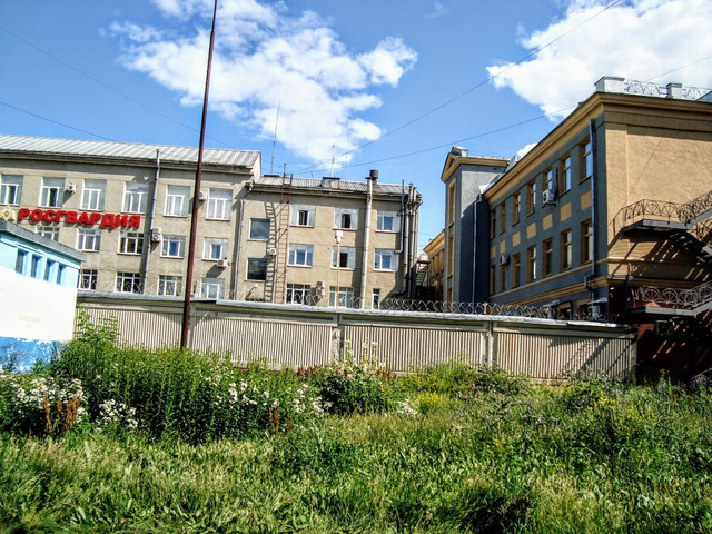 i-2