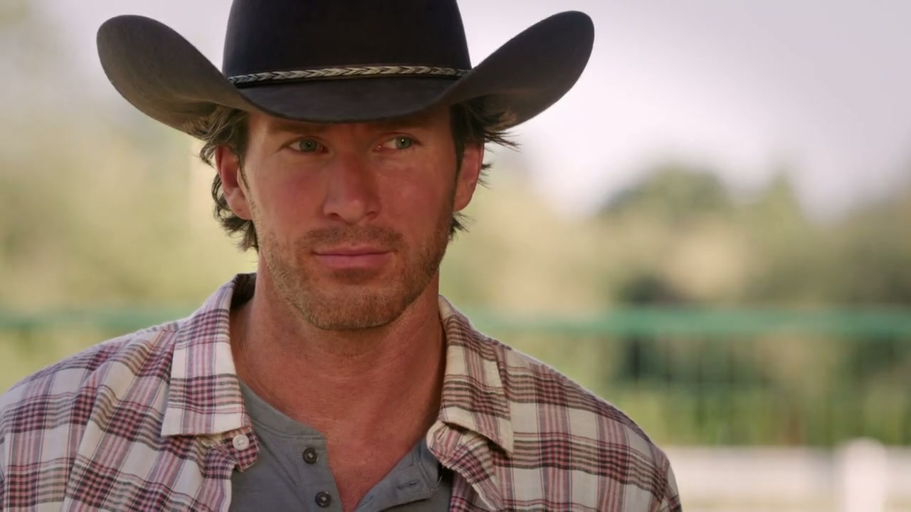 Yellowstone Romance Screenshot
