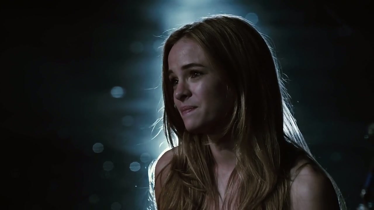 Piranha 3DD Screenshot
