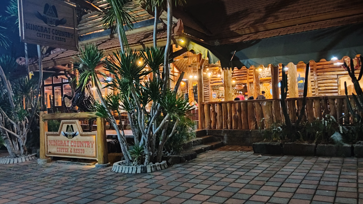 Ningrat Country Cafe & Resto