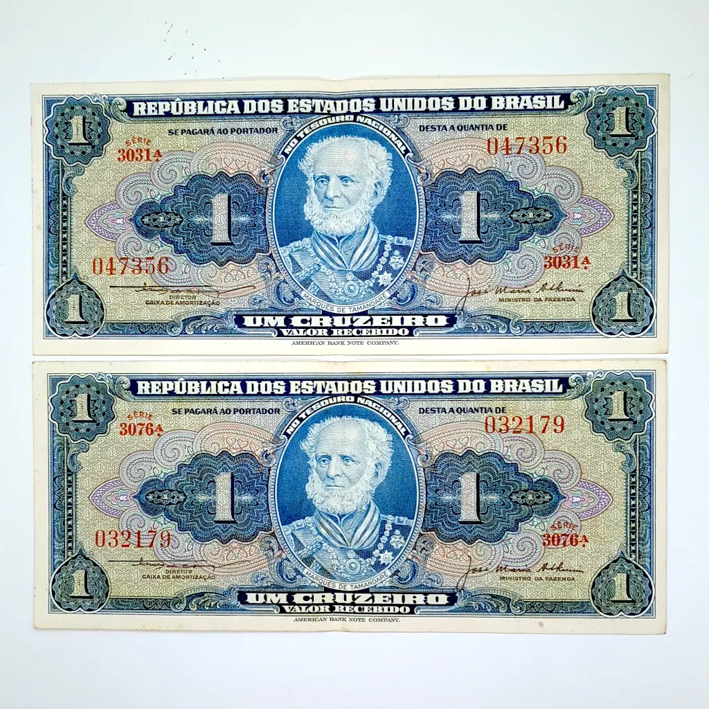 Lote 2 Cédulas 1 Cruzeiro 1956 Tamandaré – Séries 3031 e 3076 – SOBERBAS C013.